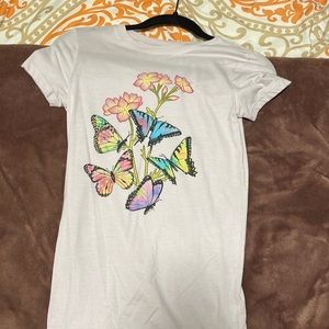 Beautiful Butterfly T-Shirt VERY SOFT!!